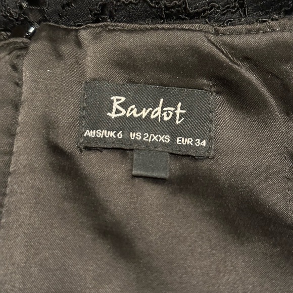 Bardot midi black lace guipure dress US 2/xxs - Picture 10 of 10